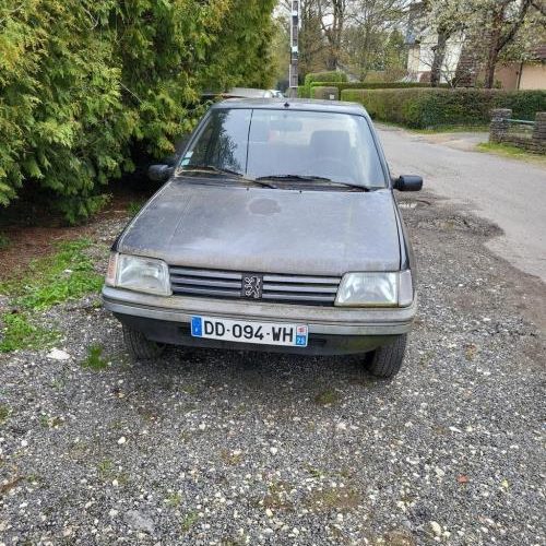 PEUGEOT 205 PHASE 2