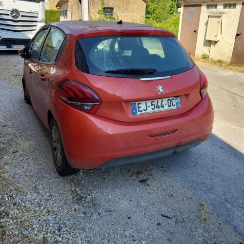 PEUGEOT 208 1 PHASE 2