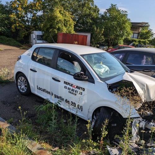 PEUGEOT 208 2