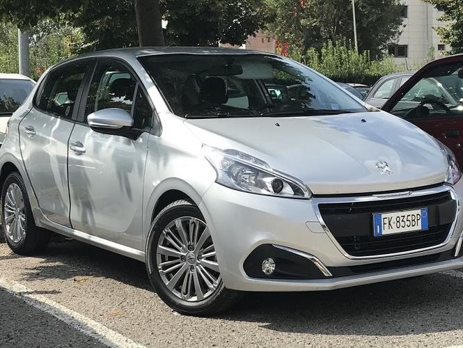 PEUGEOT 208 1 PHASE 1