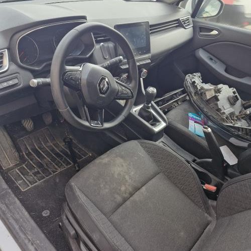 RENAULT CLIO 5