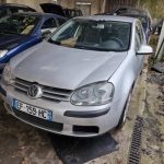 VOLKSWAGEN GOLF 5