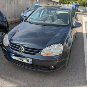 VOLKSWAGEN GOLF 5