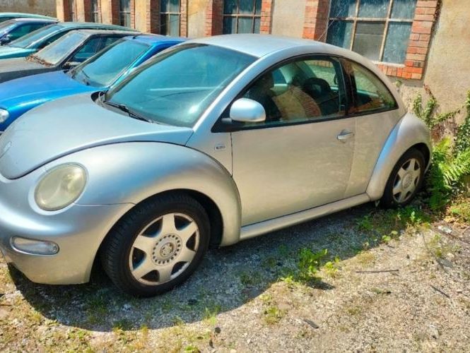 VOLKSWAGEN NEW BEETLE 1 PHASE 1