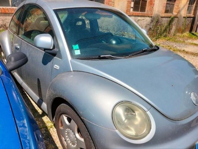 VOLKSWAGEN NEW BEETLE 1 PHASE 1